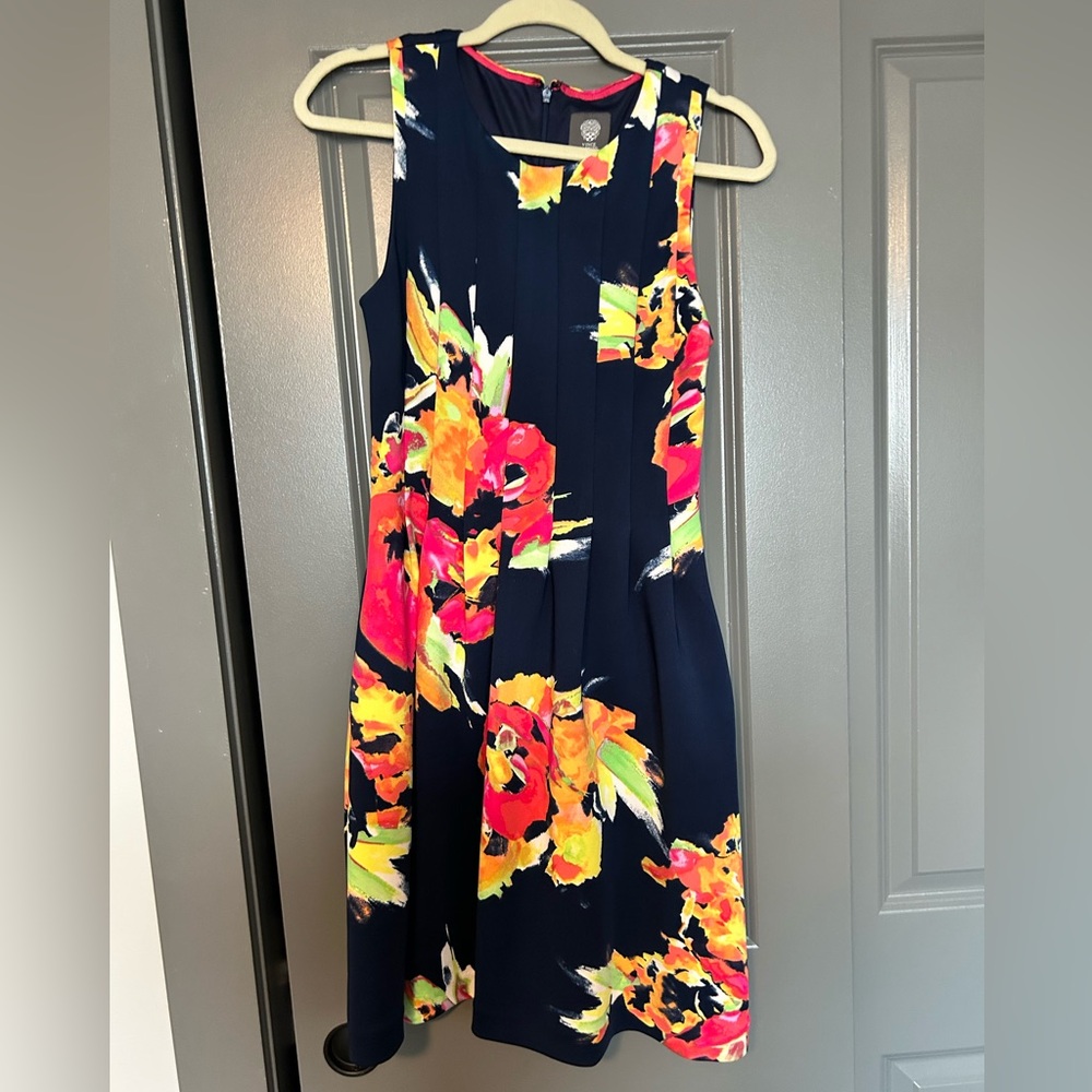 Vince Camuto Bright floral party dress